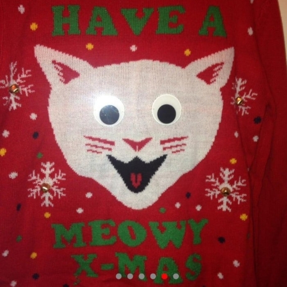Red googly eyes cat ugly Christmas Sweater - Picture 3 of 4